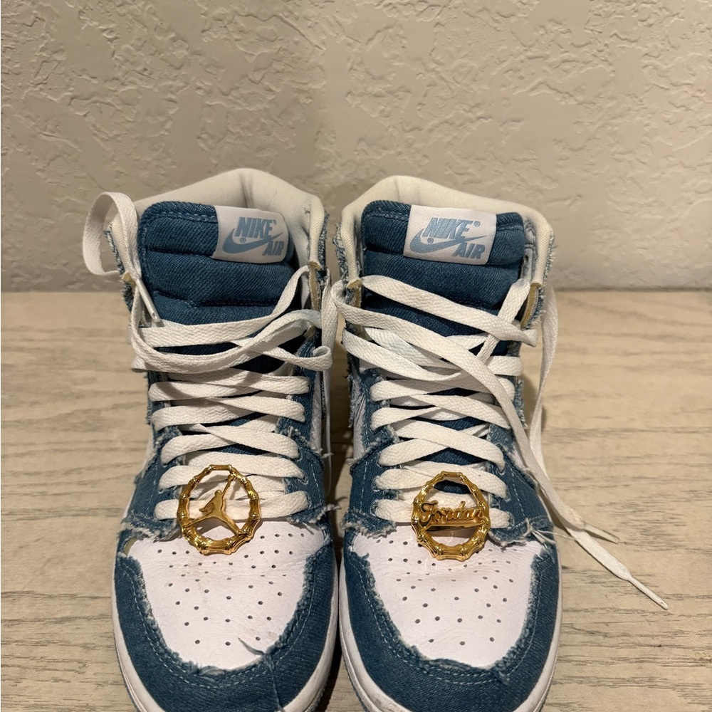 Excellent condition Authentic Womens denim retro Jordan 1s size 6.5 - Picture 2 of 4